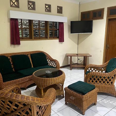 Hotel Puspa Sari Ciater Dış mekan fotoğraf