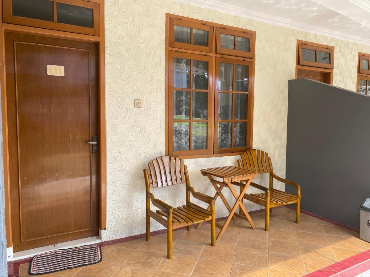 Hotel Puspa Sari Ciater Dış mekan fotoğraf